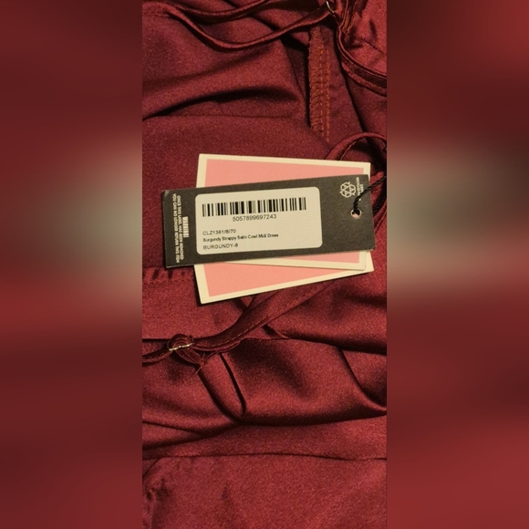 PrettyLittleThing Burgundy Strappy Satin Cowl Midi Dress - Picture 7 of 9